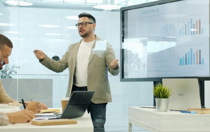 Article Image for Data Storytelling for Effective Board Presentations